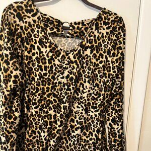 NEW YORK LAUNDRY Animal Pint Long Sleeve Top SZ L